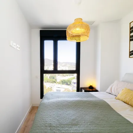 Apartment Cubo's Urban Sky View 17 Malaga